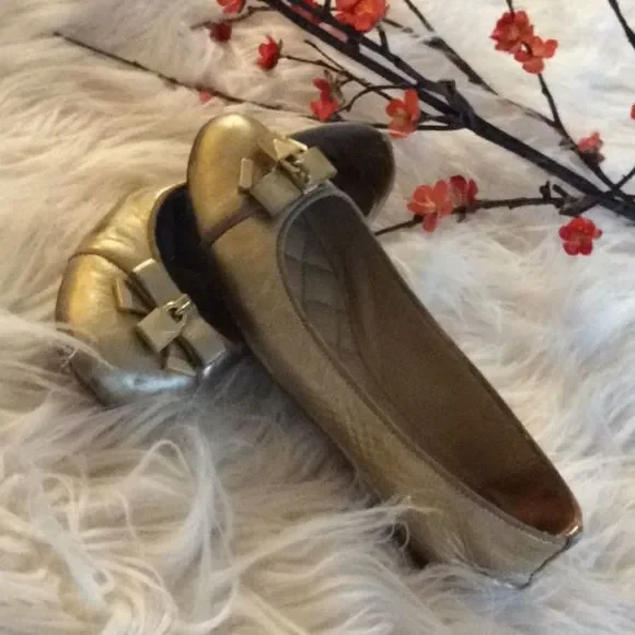 💞MICHAEL Michael KORS 💞golden flats - Picture 2 of 11